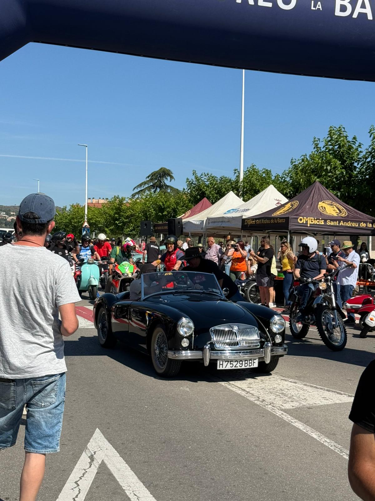 Vintage gathering 4